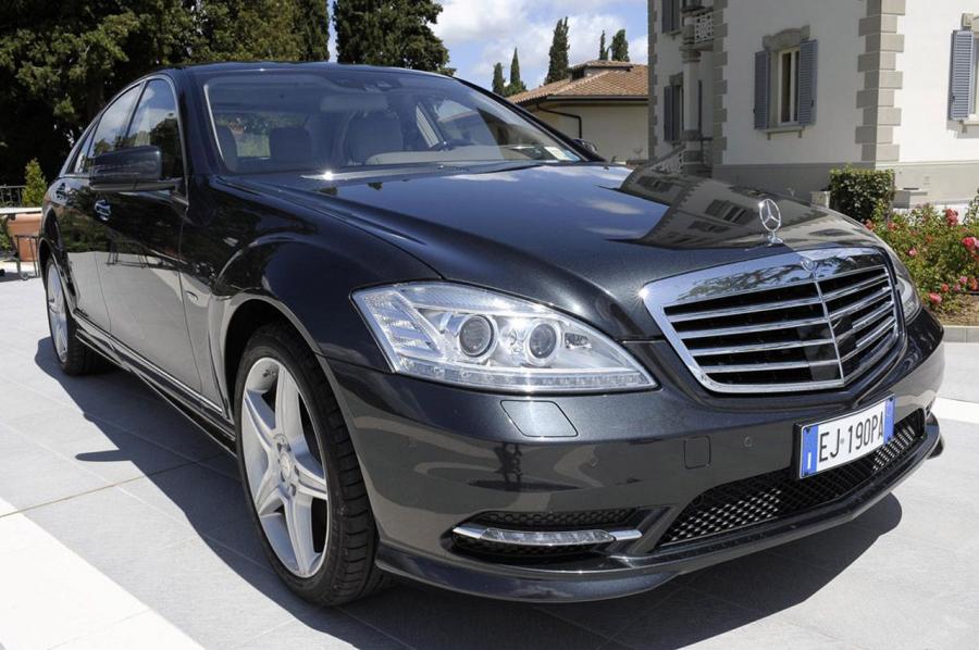  Mercedes-Benz S500 Grand Edition 2012 года  (фото 17 из 21)